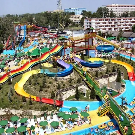 Black Sea Coast アパート コンスタンツァ